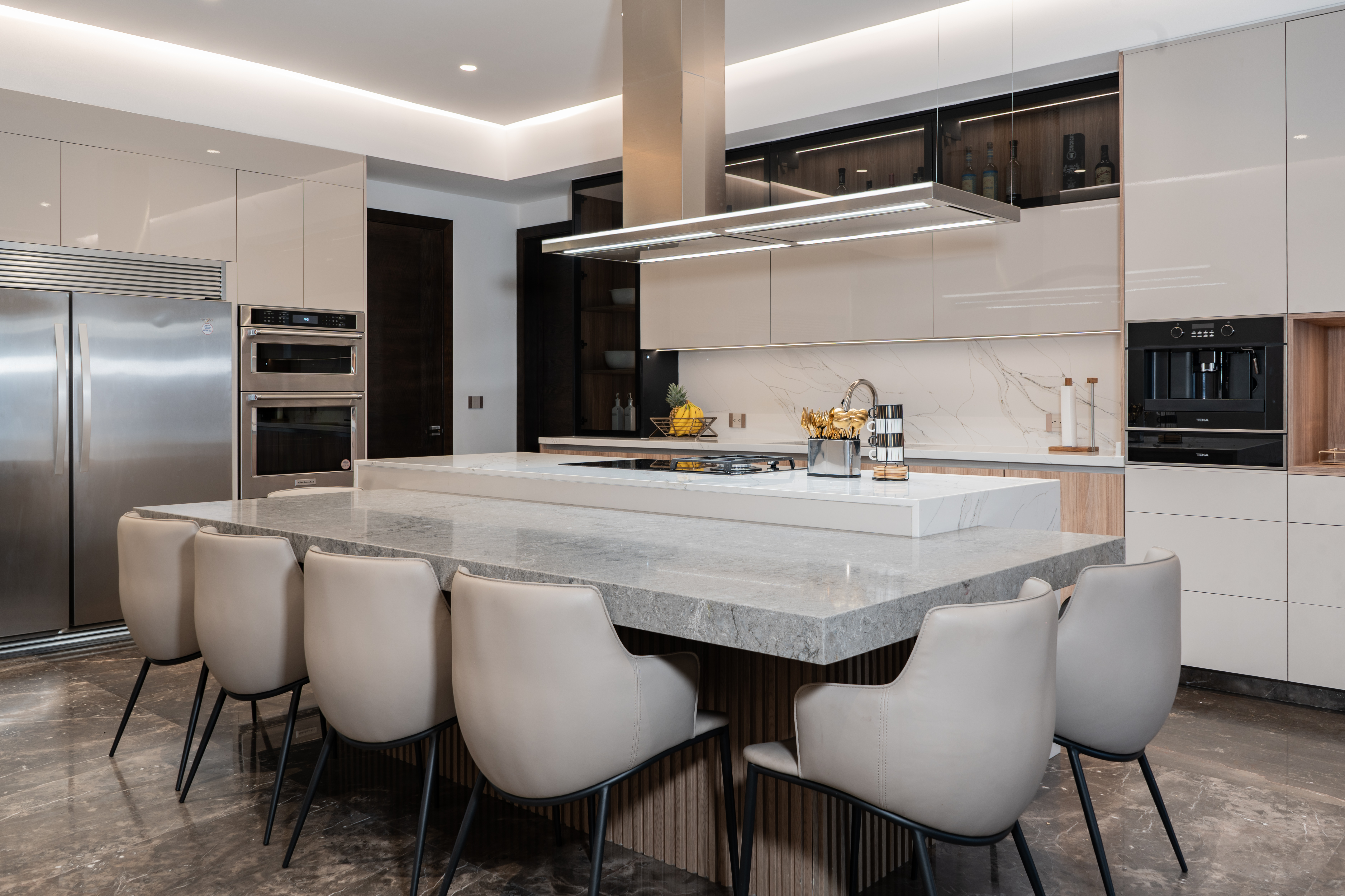 Vista de mobiliario de cocina con líneas limpias